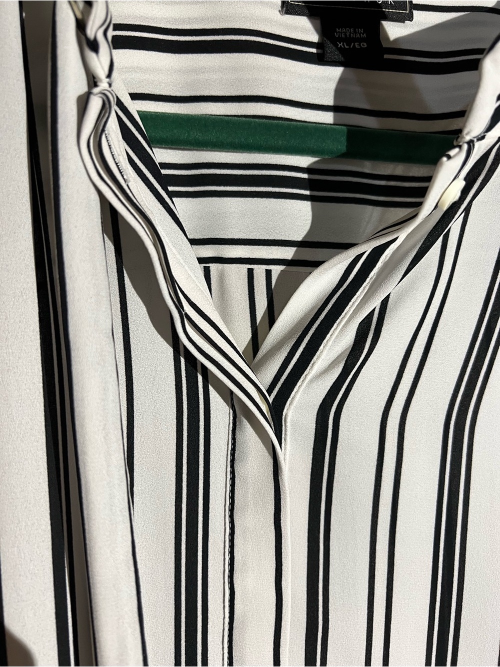 Metaphor Black and White Vertical Stripe Tie-Neck Sleeveless Blouse - Picture 5 of 6